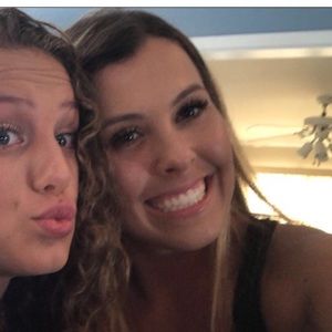 Meet your Posher, Kaitlyn